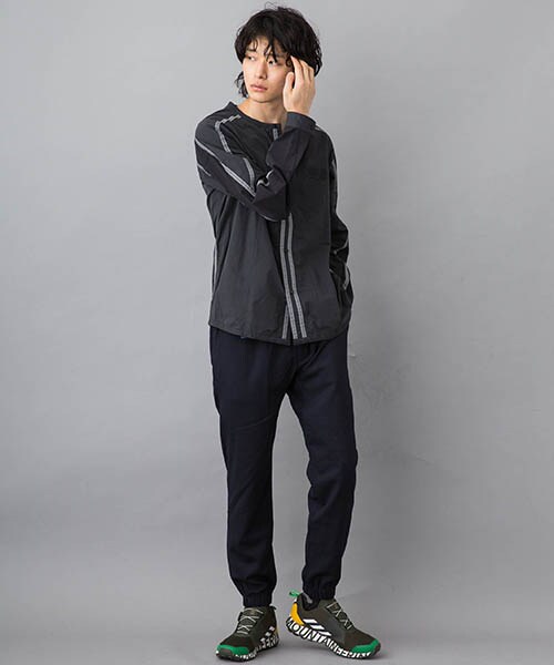 WHITE MOUNTAINEERING(ホワイトマウンテニアリング)の「ノーカラーシャツ(その他・メンズ・BLK/KHK・0/1/2)」の3枚目の写真