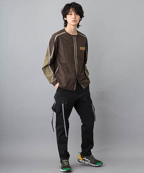 WHITE MOUNTAINEERING(ホワイトマウンテニアリング)の「ノーカラーシャツ(その他・メンズ・BLK/KHK・0/1/2)」の13枚目の写真