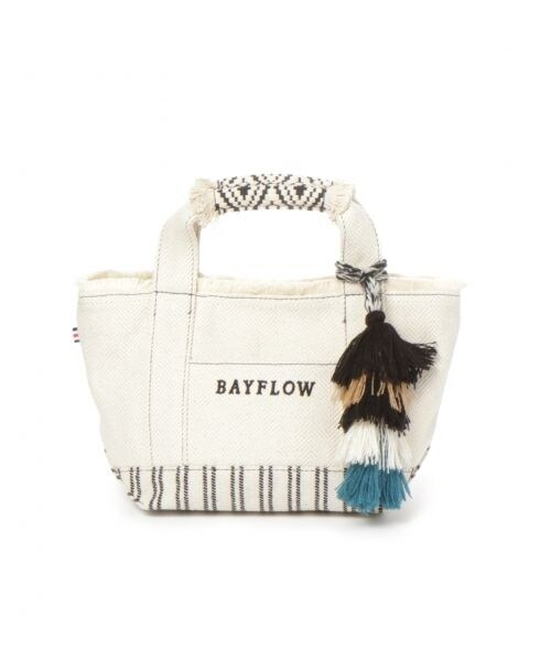 BAYFLOW（ベイフロー）の「ヘリンボンロゴトート S（バッグ・ナチュラル）」の3枚目の写真
