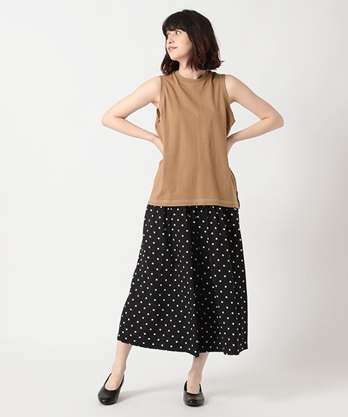 studio CLIP（スタディオクリップ）の「配色ステッチノースリーブプルオーバー（トップス・ホワイト/グレー/ブラック/ベージュ）」の7枚目の写真