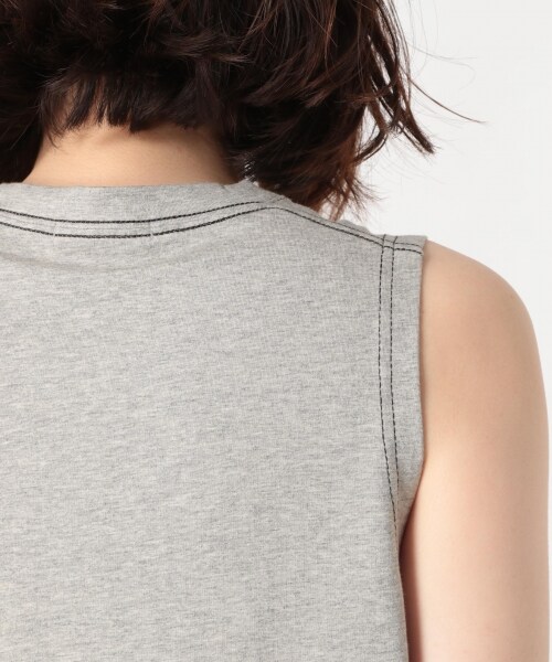 studio CLIP（スタディオクリップ）の「配色ステッチノースリーブプルオーバー（トップス・ホワイト/グレー/ブラック/ベージュ）」の12枚目の写真