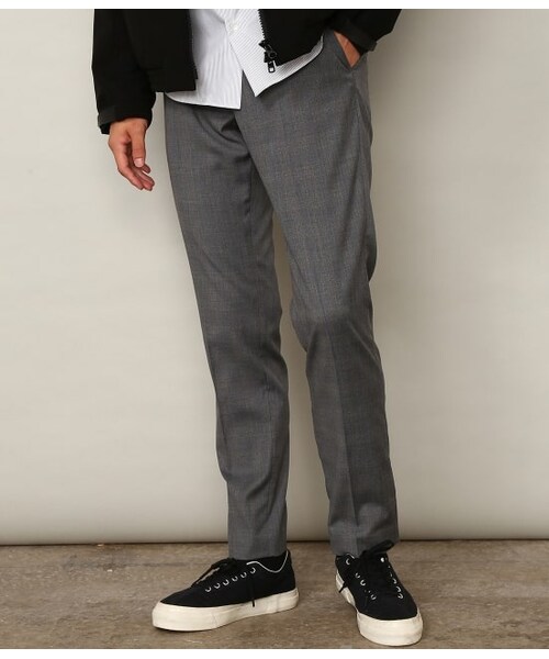 ADAM ET ROPE'（アダムエロペ）の「CARREMAN スリムスラックス18A（パンツ・メンズ・ブルー系2/ベージュ/ベージュ系2/グレー/スミクロ/ブラック・L/M/S）」の3枚目の写真