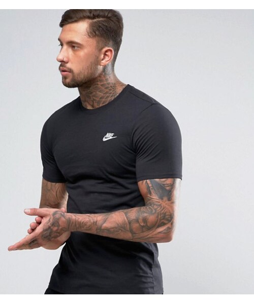 Nike ナイキ の Nike クラブtシャツ フューチャラロゴ刺繍入り 黒