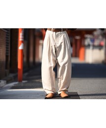 YANTOR | YANTOR Slab Linen 3 tuck pants / beige(スラックス)