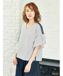 earth music&ecology | ・肩レースフレアスリーブブラウス(トップス)