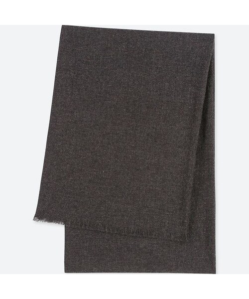 UNIQLO（ユニクロ）の「カシミヤビッグストール（その他トップス・LIGHT GRAY 02/DARK GRAY 08/NAVY 69/OFF WHITE 01/BLACK 09・フリー）」の4枚目の写真