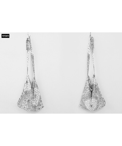 Dailyabout（デイリーアバウト）の「ペイズリートートバッグ（トートバッグ・レディース・ブラック/ホワイト・FREE）」の2枚目の写真