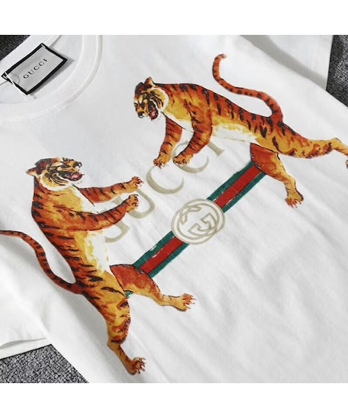 Supreme （シュプリーム）の「GUCCI (グッチ) トップス Tシャツ 半袖