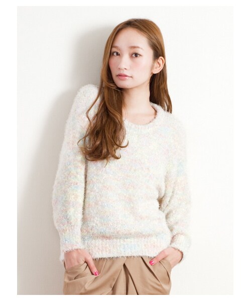 E hyphen world gallery（イーハイフンワールドギャラリー）の「【Special Price】ニットプルオーバー（ニット・セーター・レディース・ピンク/ライトグリーン/ライトグレー/アイボリー・F）」の4枚目の写真