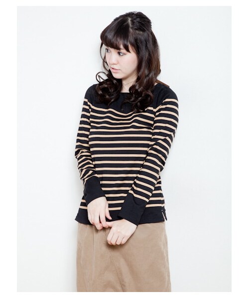 SEVENDAYS=SUNDAY(セブンデイズサンデイ)の「パネルボーダートップス(カットソー・レディース・ネイビー/キャメル/マスタード/ブラック/グリーン/ボルドー・L/M)」の2枚目の写真