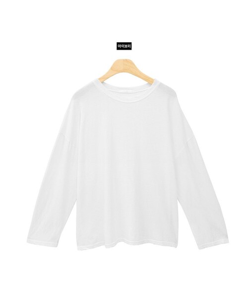 Dailyabout(デイリーアバウト)の「ラウンドネック長袖Tシャツ(Tシャツ/カットソー・レディース・グリーン/ブラック/ホワイト/イエロー/ミント・FREE)」の2枚目の写真