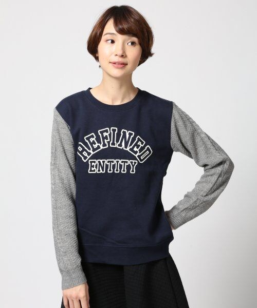 LEPSIM（レプシィム）の「ソデニットキリカエウラケプルオーバー（トップス・レディース・ネイビー×グレー/グレー×オフ・Ｌ/Ｍ）」の2枚目の写真