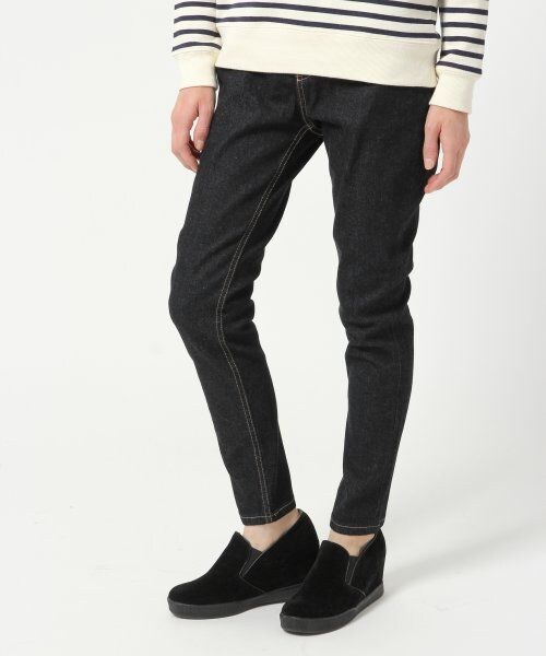 LEPSIM（レプシィム）の「ストレッチデニムスリムパンツ（パンツ・レディース・デニム(濃)/デニム(淡)・Ｌ/Ｍ/Ｓ）」の3枚目の写真