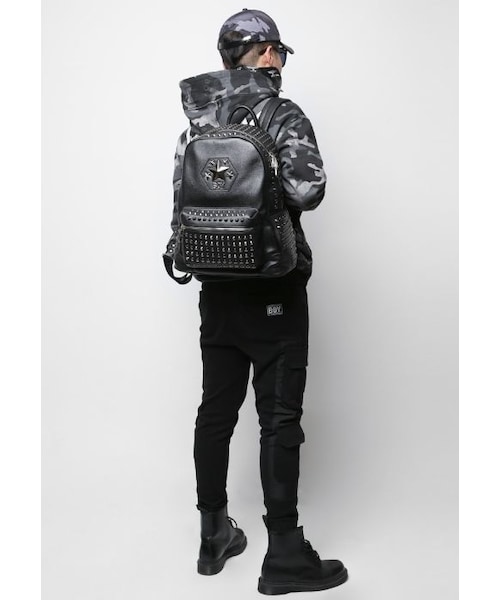 希少‼️ BOY LONDON リュックサック　ボーイロンドン スタッズ付 BOY LONDON（ボーイロンドン）の「BoyLondon正規品☆スタッズ飾り