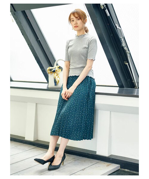 earth music&ecology（アースミュージックアンドエコロジー）の「・メロウリブ5分袖カットソー（トップス・アイボリー/杢ライトグレー/ブラック/ダークピンク/マスタード/ネイビー/マルチ/ダークグリーン・S/M）」の6枚目の写真