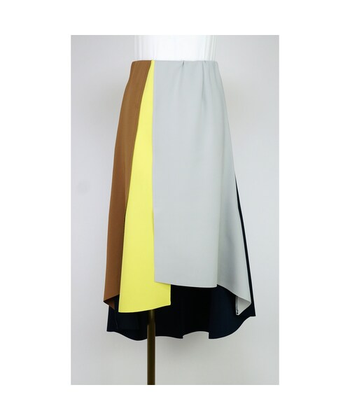 TEVALT（ヴァレット）の「Titilate Valet ボンディング 配色 スカート〔67736〕（スカート・レディース・その他）」の4枚目の写真