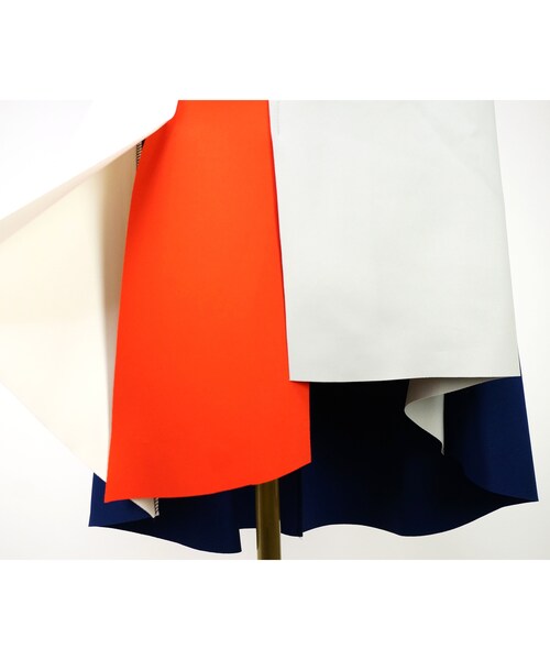 TEVALT（ヴァレット）の「Titilate Valet ボンディング 配色 スカート〔67736〕（スカート・レディース・その他）」の3枚目の写真