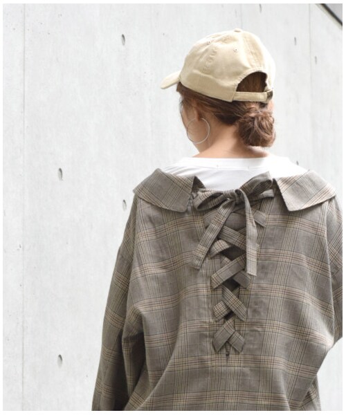 w closet(ダブルクローゼット)の「グレンチェック後ろレースアップ羽織り(ジャケット/アウター・レディース・ブラック×ベージュ/ブラウン・FREE/M/L)」の17枚目の写真