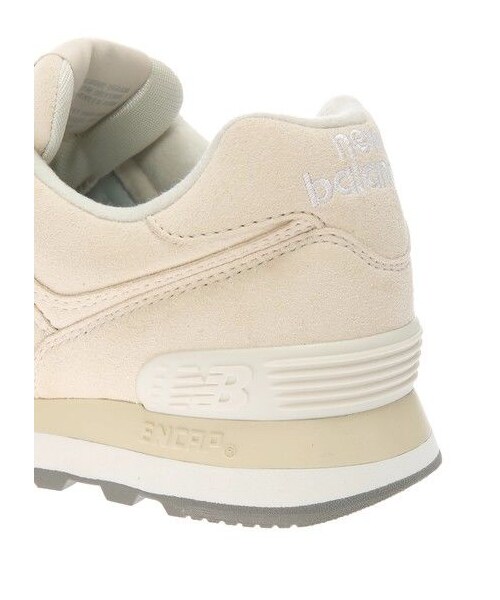 earth music&ecology(アースミュージックアンドエコロジー)の「≪予約商品≫newbalance×earth WL574(シューズ・アイボリー/ブラック・23cm/5cm/24cm/25cm)」の9枚目の写真