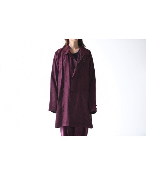 YANTOR(ヤントル)の「YANTOR Geometric Long Jacket / wine red(その他アウター・レディース・レッド・M)」の1枚目の写真