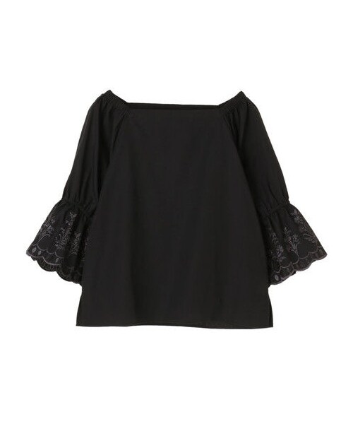 earth music&ecology（アースミュージックアンドエコロジー）の「スカラ刺繍プルオーバー（トップス・オフホワイト/ブラック/ライトピンク/ダークグリーン・F）」の7枚目の写真