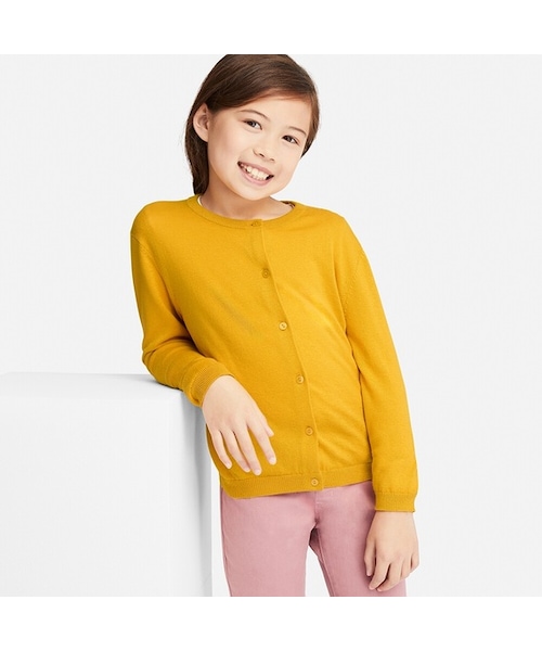 UNIQLO（ユニクロ）の「GIRLS クルーネックカーディガン（長袖）（その他トップス・キッズ・GRAY 03/NAVY 69/RED 17/YELLOW 47/OFF WHITE 01/PINK 12・140/160/130/110/150/100/120）」の5枚目の写真