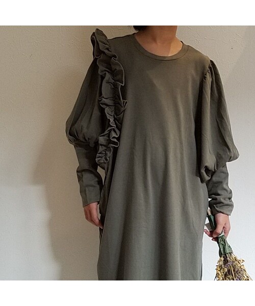UJU（ウジュ）の「UJU[ウジュ]/バタフライ袖ソフトワンピース 