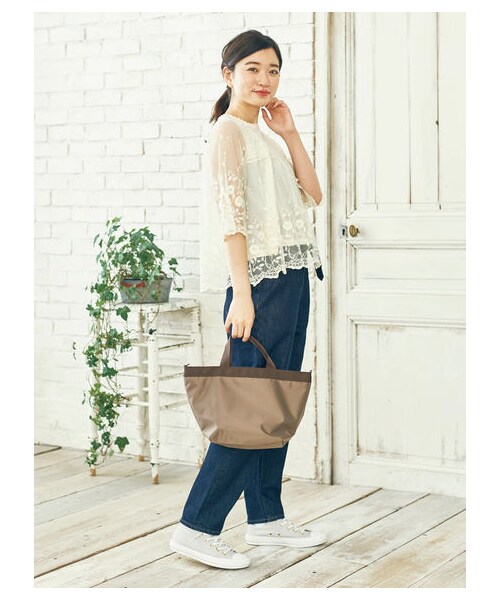 earth music&ecology（アースミュージックアンドエコロジー）の「COTTON USAデニムパンツ(バルーン)（パンツ・ミディアムインディゴ/ダークインディゴ・S/M/L）」の7枚目の写真