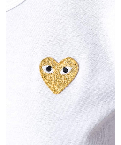 Comme des garcons shop play heart logo tee