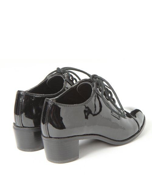 Heather(ヘザー)の「エナメルオックスシューズ(シューズ・レディース・シルバー/ブラック/ホワイト・M(23.0~23.5)/L(24.0~24.5))」の5枚目の写真