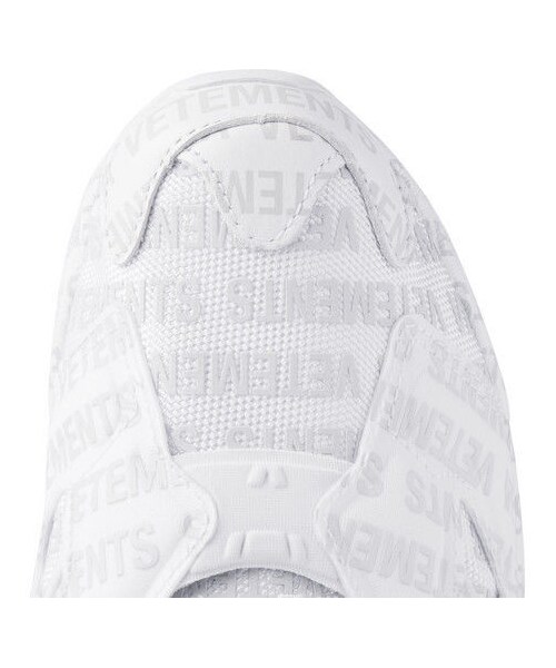 Reebok（リーボック）の「コラボ☆REEBOK×VETEMENTS☆インスタ