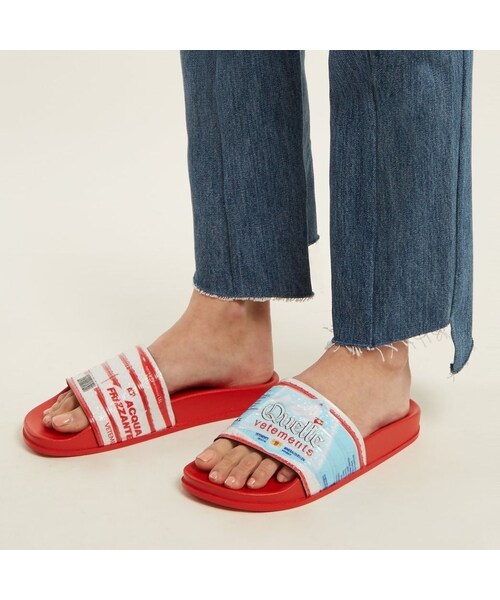 【関税込み】VETEMENTS サンダル VETEMENTS(ヴェトモン)の「セール<関税込>VETEMENTS