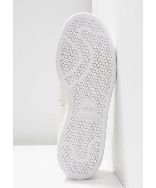 adidas(アディダス)の「海外限定!!ゴールドロゴ 完売前に♪◆adidas◆Stan Smith(スニーカー・メンズ・その他)」の9枚目の写真
