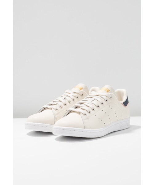 adidas(アディダス)の「海外限定!!ゴールドロゴ 完売前に♪◆adidas◆Stan Smith(スニーカー・メンズ・その他)」の4枚目の写真