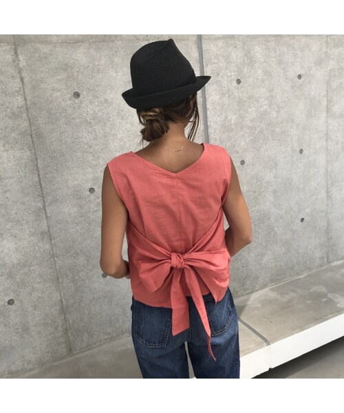 copine（コピン）の「麻混バックリボンノースリーブブラウス(2color)【クリックポスト対象商品】（シャツ/ブラウス・レディース・その他）」の2枚目の写真