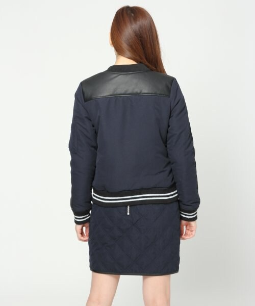JEANASIS（ジーナシス）の「キルトPUラインリブブルゾン（ジャケット/アウター・レディース・ネイビー/カーキ・L/M）」の4枚目の写真