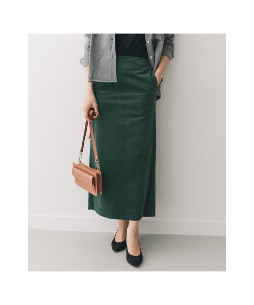 URBAN RESEARCH DOORS（アーバンリサーチドアーズ）の「【予約】コーデュロイマキシストレートスカート（スカート・レディース・CAMEL/GREEN/BEIGE・36/38）」の3枚目の写真