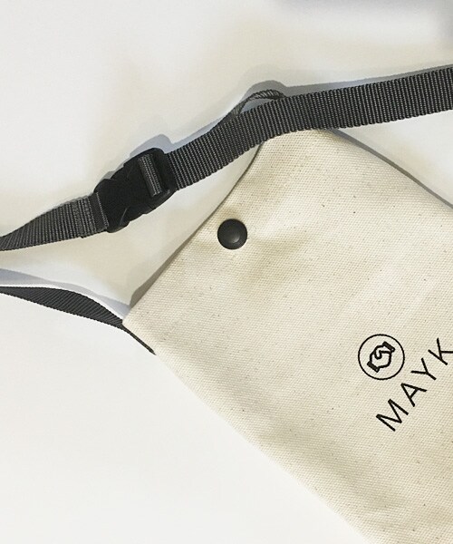 MAYK（メイク）の「WalkAround（ボディバッグ/ウエストポーチ・レディース・ブラック/レッド・Free）」の4枚目の写真