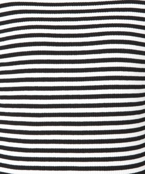 LOWRYS FARM（ローリーズファーム）の「リブメロープルオーバー（トップス・オフ/ブラック/ボーダー/グレー/ブラウン）」の14枚目の写真