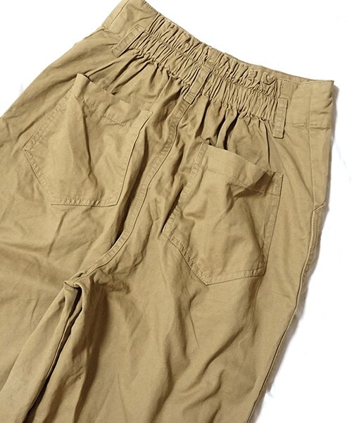 Tiffee SELECT（ティフィーセレクト）の「ゆったりワイドシルエットハイウエストベイカーパンツ（その他パンツ・レディース・ベージュ・F）」の5枚目の写真