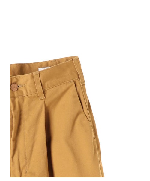 E hyphen world gallery(イーハイフンワールドギャラリー)の「Lee TUCK WIDE CHINO(パンツ・ブラック/ベージュ/オリーブ・S/M)」の4枚目の写真