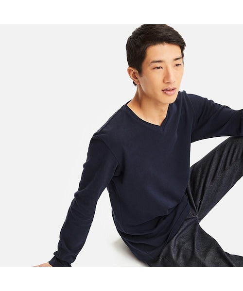 UNIQLO（ユニクロ）の「ソフトタッチVネックT（長袖）（Tシャツ