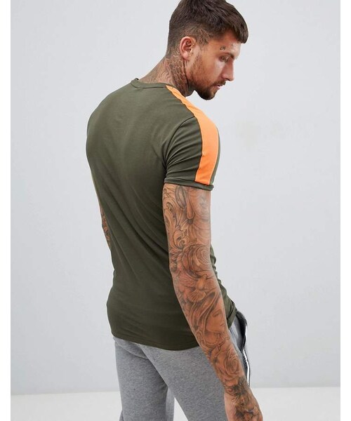 PUMA（プーマ）の「Puma T7 Muscle Fit T-Shirt In Green 57635215（Tシャツ/カットソー・メンズ・Green・M/S/XXL/L/XL）」の2枚目の写真