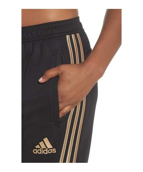 adidas（アディダス）の「adidas Tiro 17 Training Pants（その他パンツ・レディース・Black・X-small/Xx-small/Small/Medium/Large/X-large/Xx-large）」の2枚目の写真
