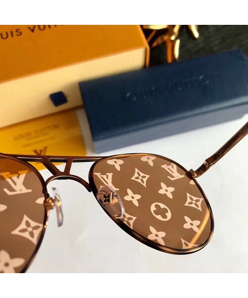 Supreme （シュプリーム）の「LOUIS VUITTON ルイヴィトン サングラス