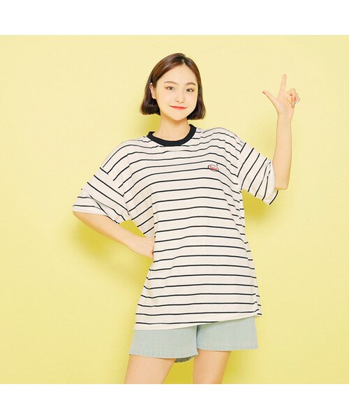 HOTPING(ホッピン)の「DENN刺しゅうボーダーTシャツ(Tシャツ/カットソー・レディース・パープル/チャコール/ブルー/ホワイト・フリーサイズ(XS-XL))」の2枚目の写真