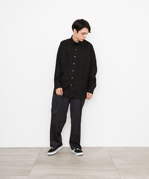 幸せなふたりに贈る結婚祝い SHAREEF（シャリーフ）の「総柄ビッグシャツ（）」 - WEAR トップス