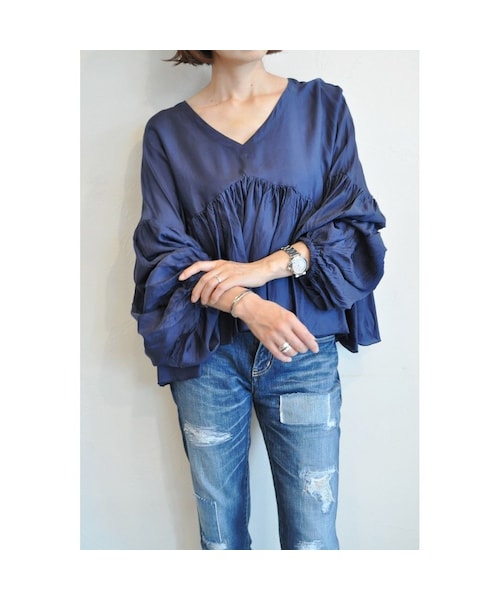 hippiness（ヒッピネス）の「オーバーギャザートップス（シャツ/ブラウス・レディース・その他）」の4枚目の写真