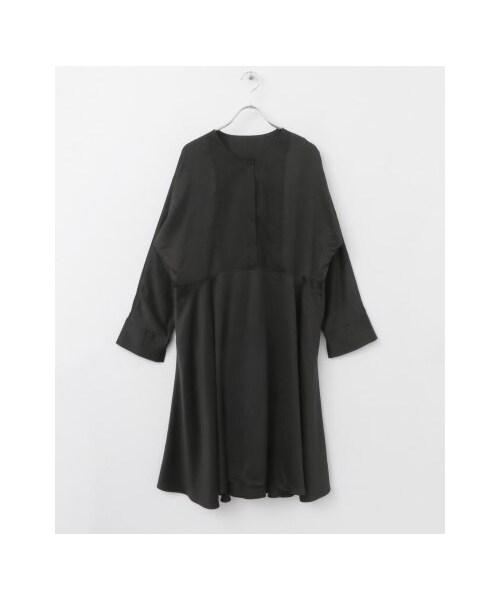 KBF（ケイビーエフ）の「【予約】Aラインサテンドレス（ワンピース/ドレス・レディース・GREEN/BEIGE/BLACK・one）」の16枚目の写真