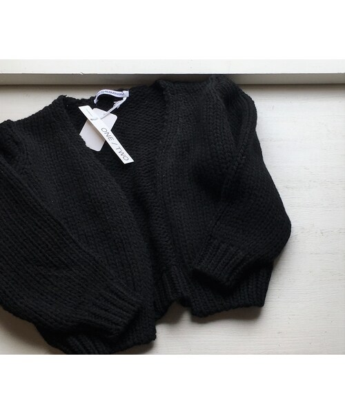 cache cache(カシュ カシュ)の「MINGO. cardigan (black)(カーディガン/ボレロ・キッズ・その他)」の1枚目の写真